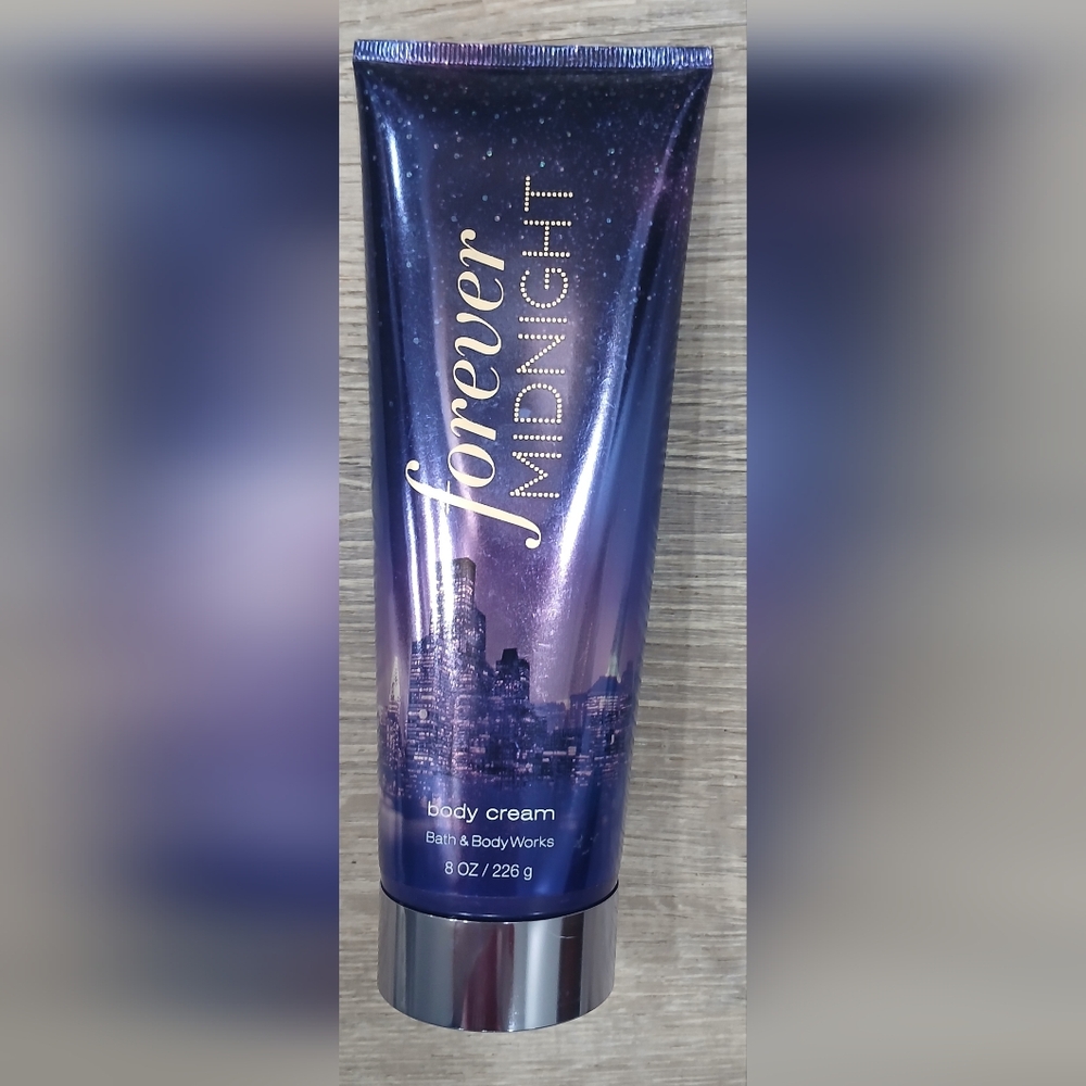 Bath & Body Works Forever Midnight Body Cream - Purple and Silver